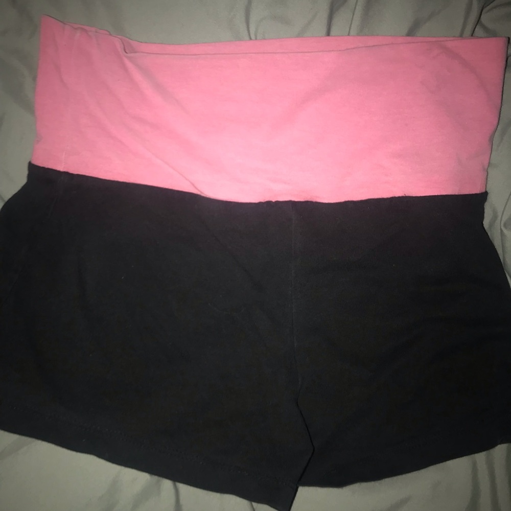 Black and pink spandex